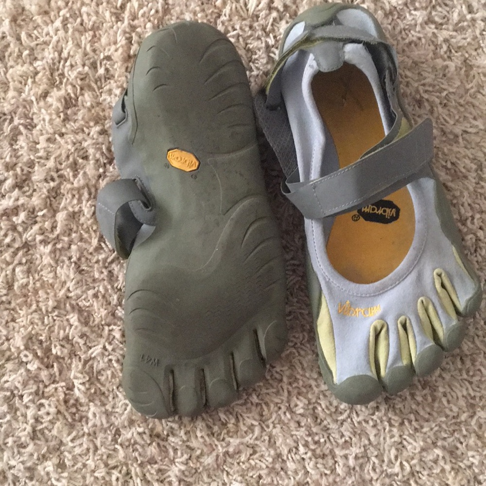 Vibram shoes